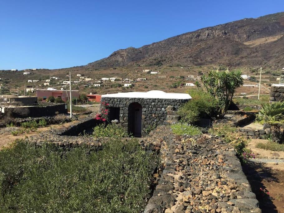 Villa Dammuso - La Piccola Giara - à Pantelleria Extérieur photo